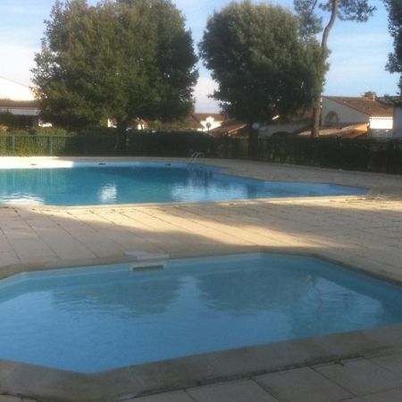 Villa "Les Jardins De Saint Palais Sur Mer" Bagian luar foto