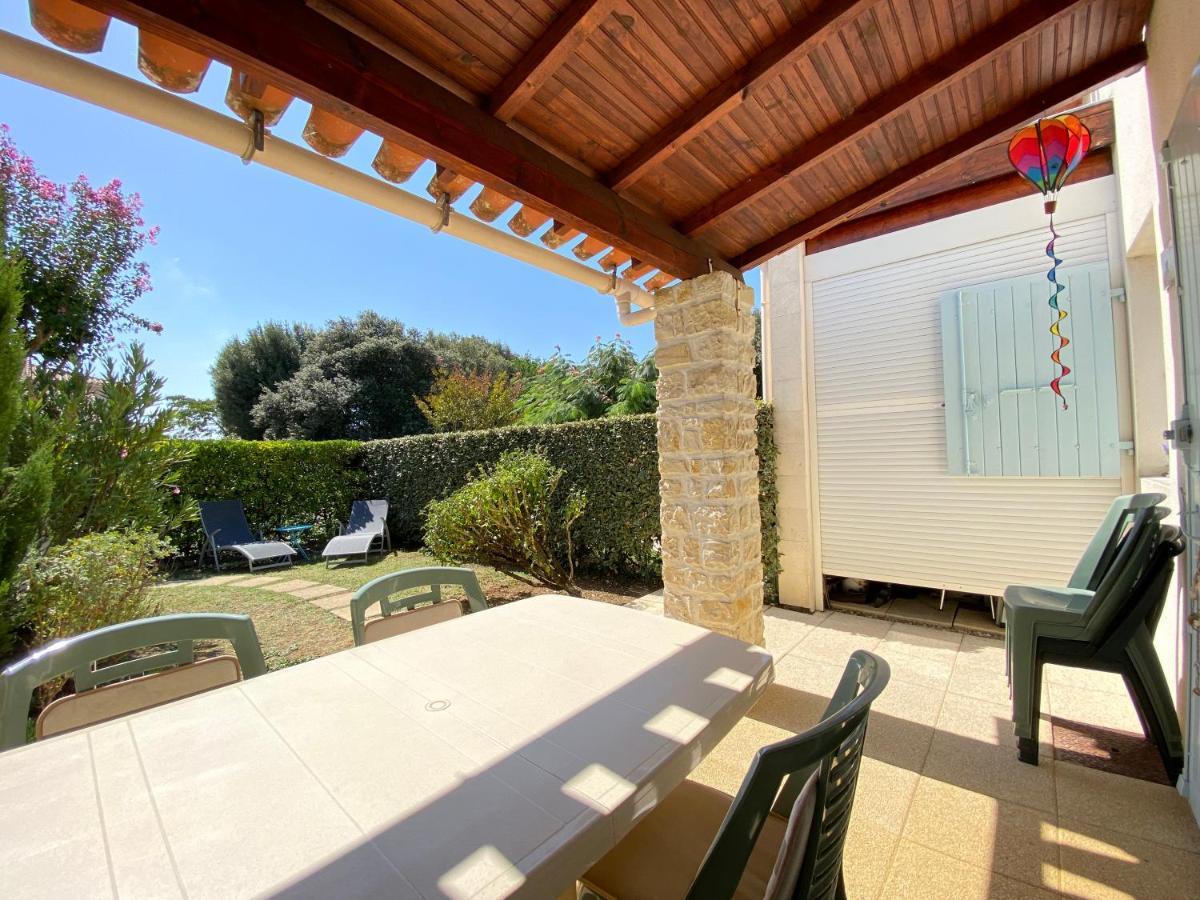 Villa "Les Jardins De Saint Palais Sur Mer" Bagian luar foto