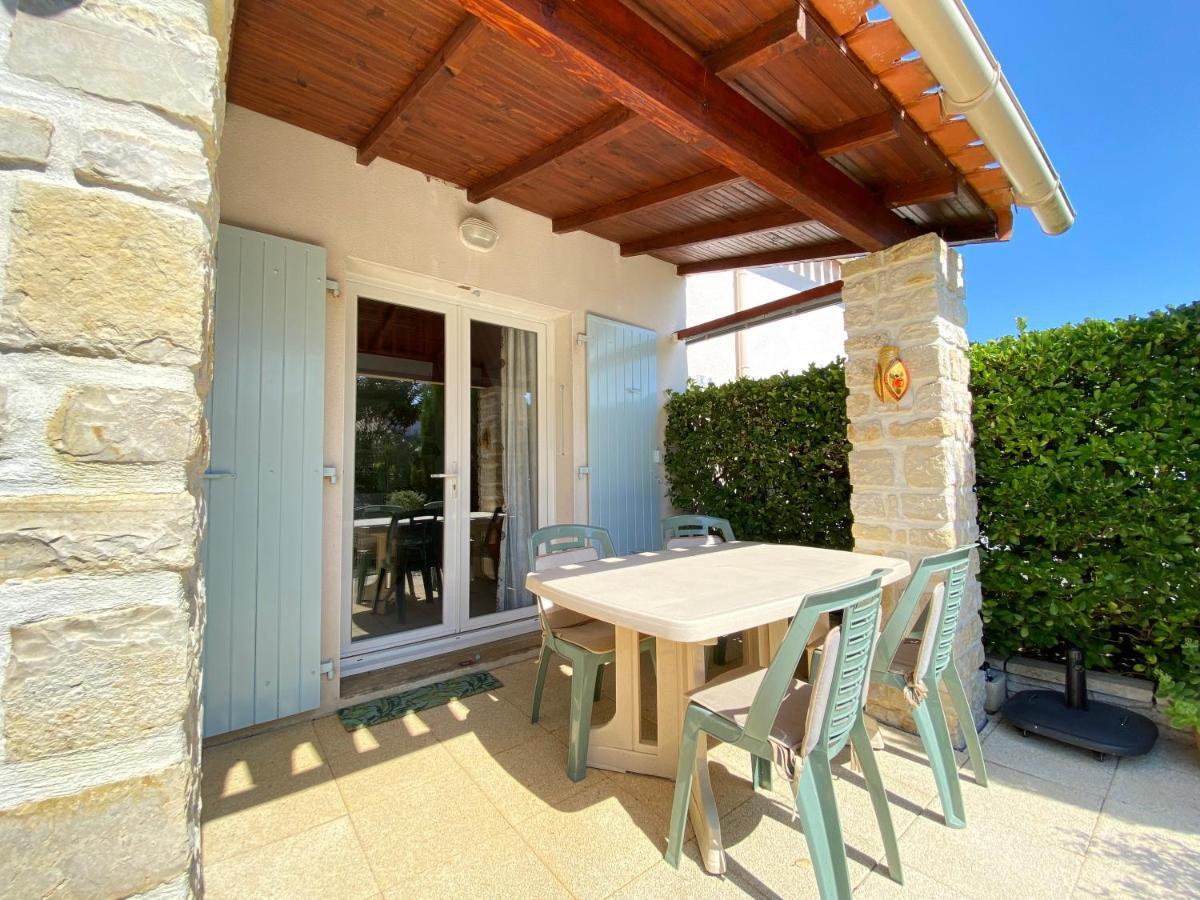 Villa "Les Jardins De Saint Palais Sur Mer" Bagian luar foto